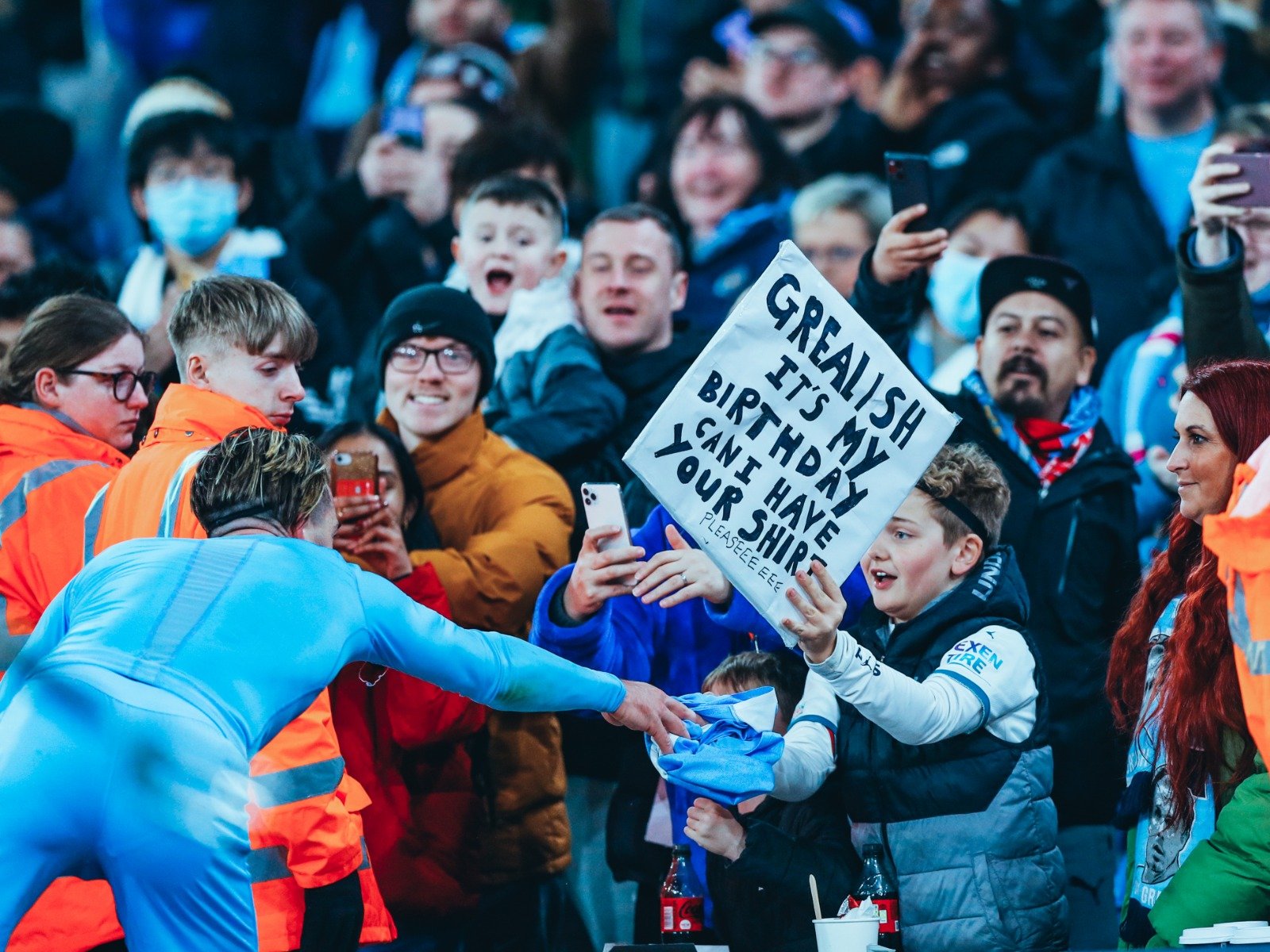 也许应该更 也许应该更