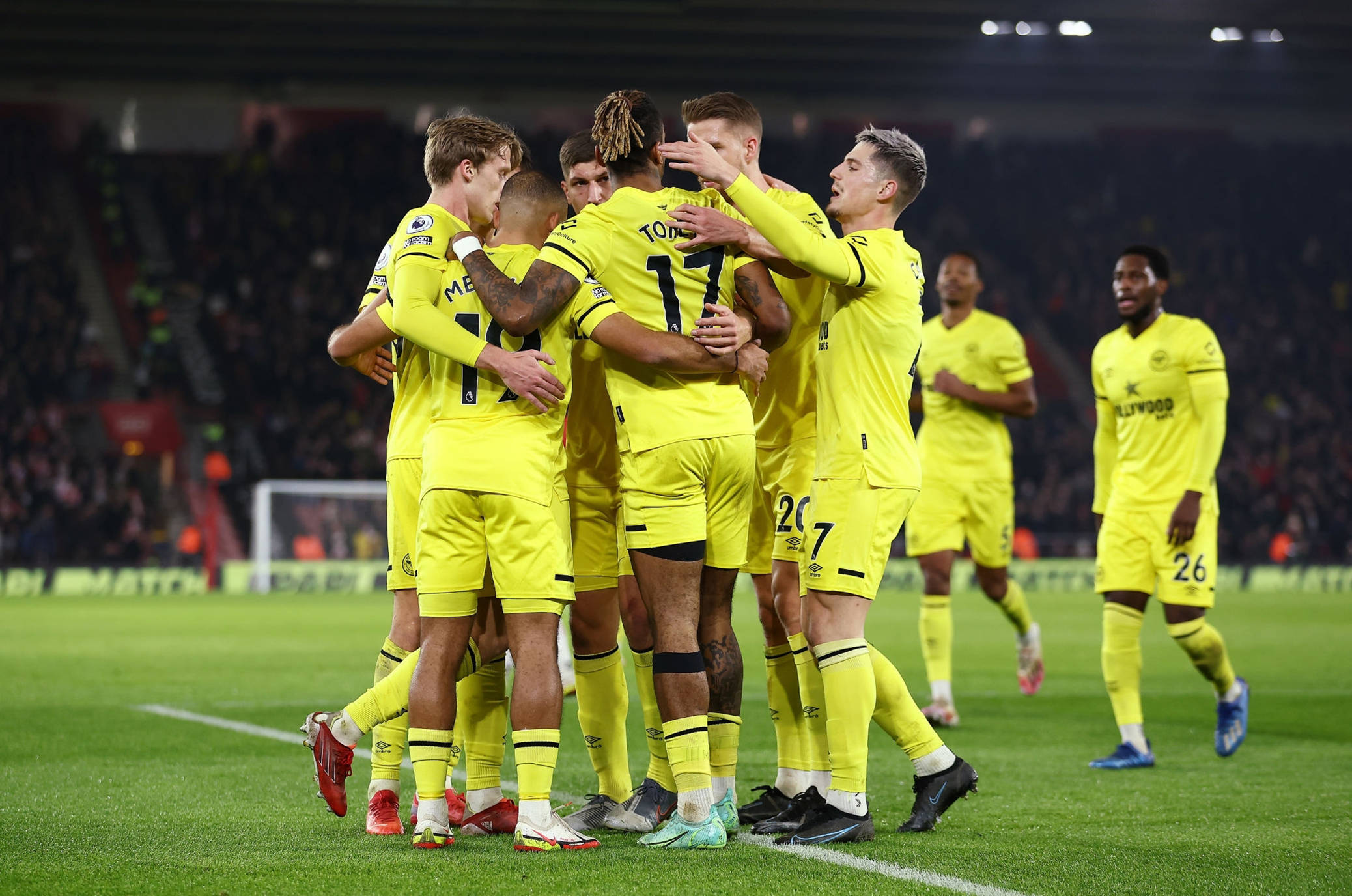 这些因素综 这些因素综